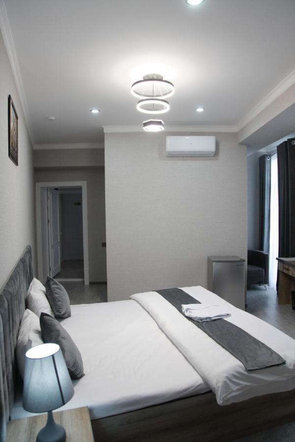 Samarqand Darvoza Hotel Бухара Екстериор снимка