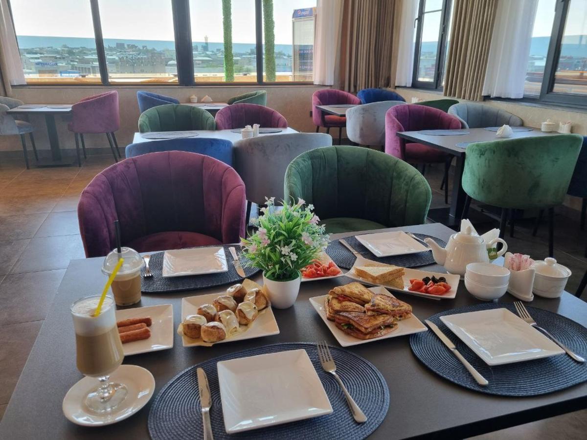 Samarqand Darvoza Hotel Бухара Екстериор снимка